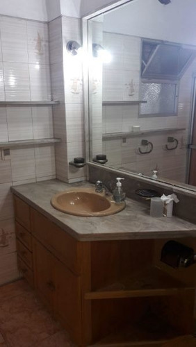 Imagen 10 de 17 de Casa En Venta De 6 Dormitorios En Punta Carretas (ref: Vld-1413)