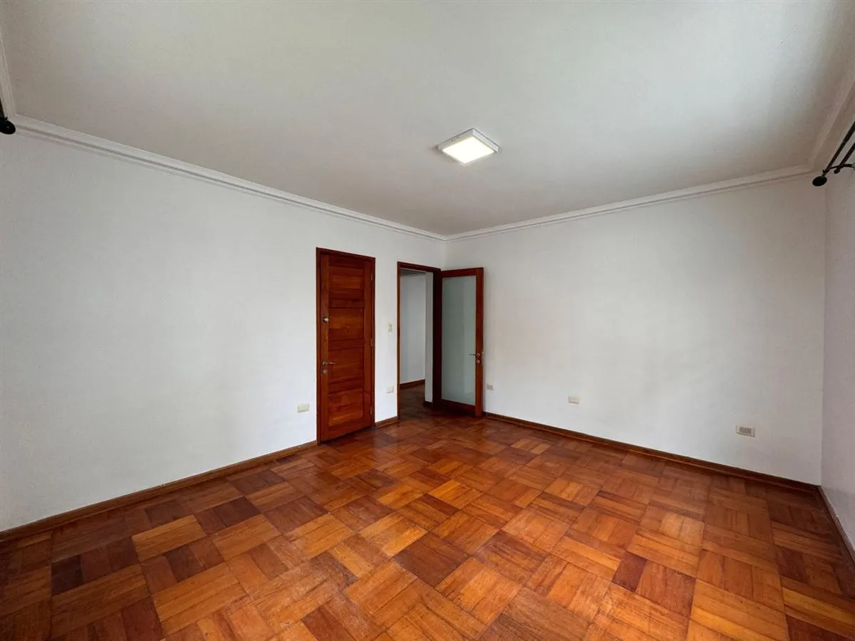 Imagen 3 de 30 de Casa En Arriendo De 4 Dorm. En Providencia