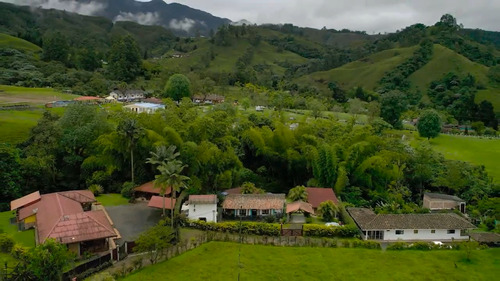 Venta Amplia Finca Con 4 Cabañas Santa Rosa De Cabal