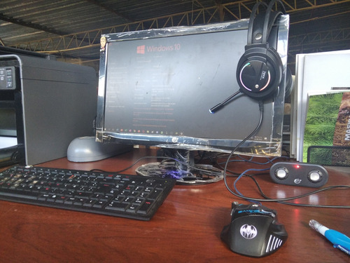 Imagen 5 de 6 de Combo Computadora Vit Y Accesorios