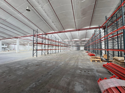 Depósito Logistico En Alquiler 10.000 M2 - Pompeya
