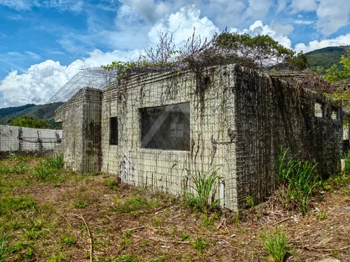 Casa En Obra Gris Mucunután