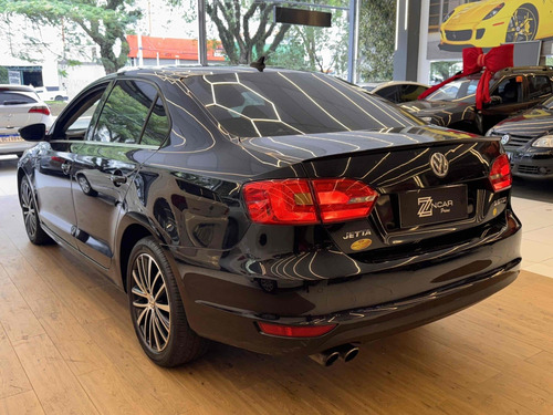 Volkswagen Jetta 2.0 TSI HIGHLINE 200CV GASOLINA 4P TIPTRONIC