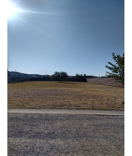 Imagen 5 de 7 de Vendo La Cercania Lote Plano "" Exclusivo Singular"" Barrio Cerrado Sobre Ruta E-53