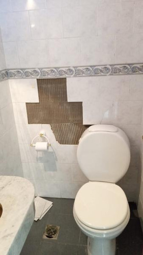 Luminoso Semipiso De 5 Ambientes Con Balcón Y Vista Abierta En Venta - Barrio Norte