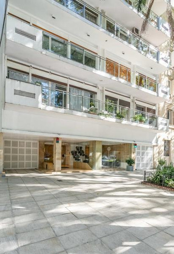 Imagen 1 de 30 de Avenida Libertador 2300 Y Bulnes 210 M2 1 Cochera