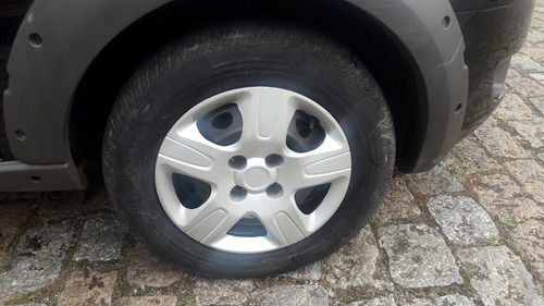 Fiat Strada 1.6 16v Trekking Flex 2p