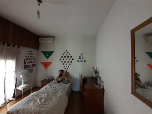 Imagen 11 de 14 de Casa En Venta En Pompeya