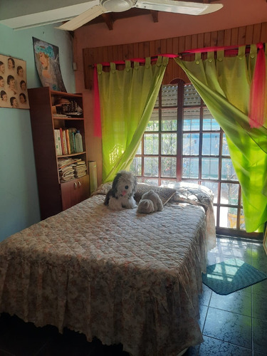 Imagen 5 de 9 de Casa Con 3 Dormitorios