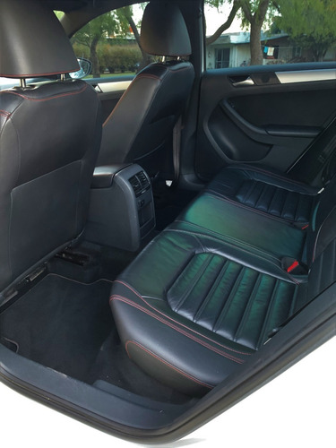 Volkswagen Vento 2.0 Gli Dsg 2014 Divino.