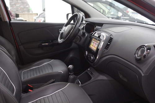 Imagen 9 de 25 de Renault Captur 2.0 Intens Manual Rojo / Negro
