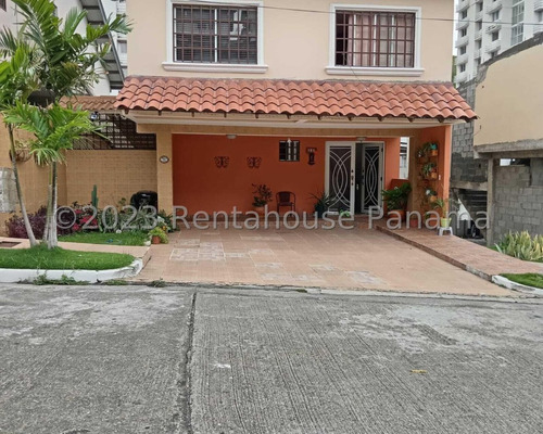 Se Vende Casa En Altos De Panamá, Limajo 24-4531