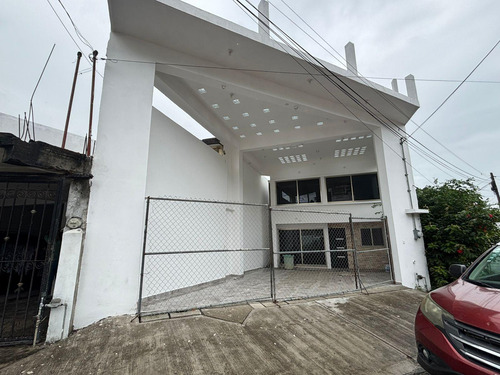 Casa En Lomas De Tuxpan Fovissste
