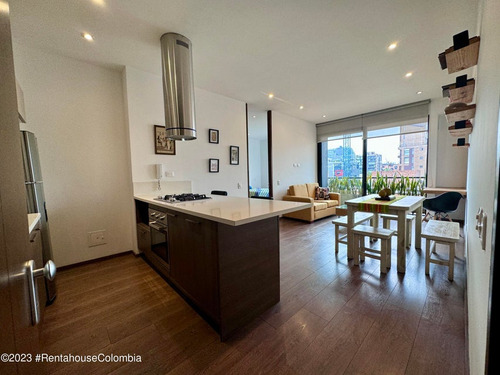 Apartamento En  Chico(bogota) Rah Co: 24-1141