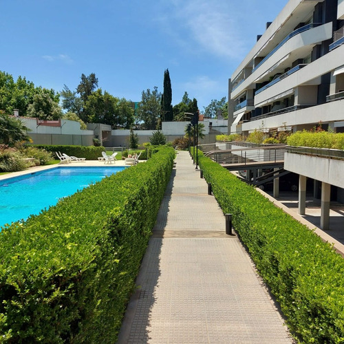 Imagen 3 de 20 de Departamento 2 Amb. Impecable En Complejo De Categoria Con Seg. Pileta, Solarium, Parrila, Sum, Gimnasio. Excelente Acceso. Cochera Cubierta Fija.