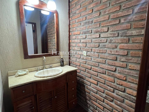 Casa En Venta 5 Ambientes Ituzaingó Norte