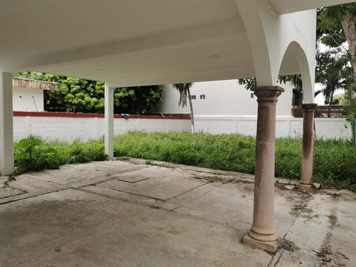 Venta Casa 4 Recamaras Colonia Del Valle En Tuxpan Veracruz.
