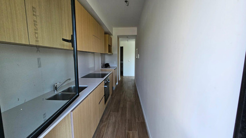 Venta Y Alquiler De Departamento 3 Ambientes En Pb Con Jardin Propio Cochera Y Baulera Nordelta