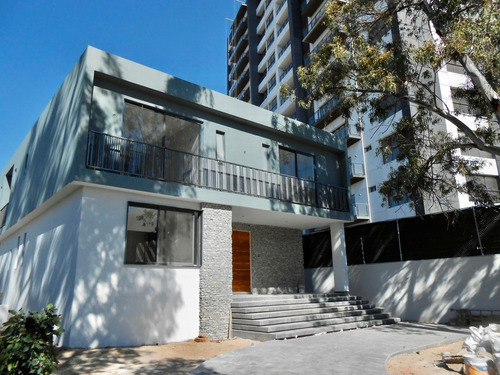 Imagen 1 de 14 de Casa Nueva En Venta En El Fraccionamiento Valle Real