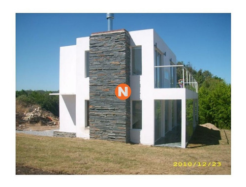 Hermosa Casa En Altos De Punta Piedra Con Vista Al Mar!!! - Ref: 213559