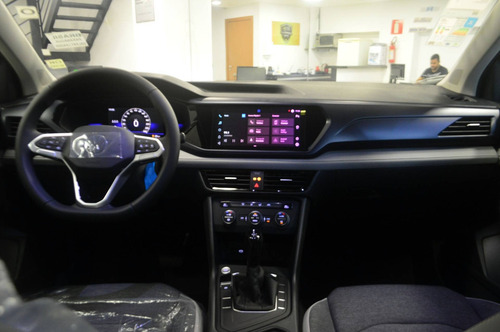 Imagem 10 de 15 de Volkswagen Taos 1.4 250 Tsi Total Flex Confortline