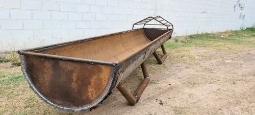 Bebedero De Metal 24 (61cm) Por Metro (sin Iva)