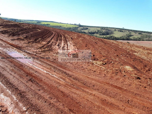 Fazenda Para Venda Em Mogi Guaçu, Mogi Guaçu, 3 Dormitórios - 4108_1-1764611
