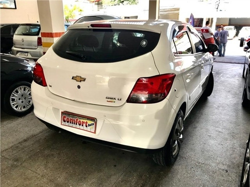 Chevrolet Onix 1.4 Mpfi Lt 8v Flex 4p Manual