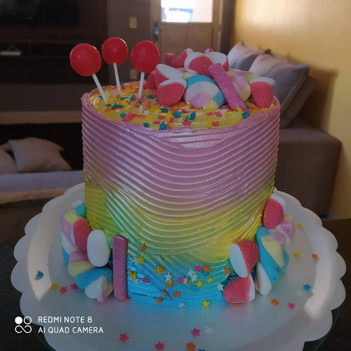Imagem 2 de 5 de Bolos Decorados