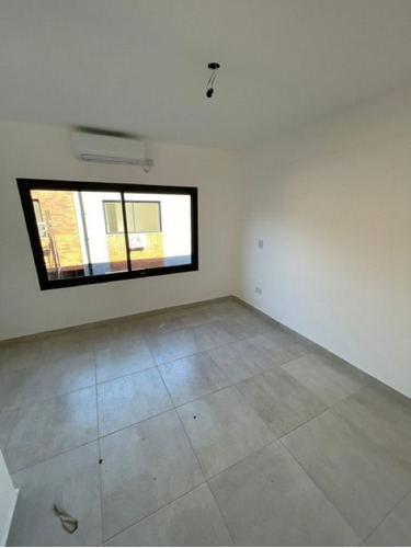 Imagen 3 de 12 de Hermoso 2 Ambientes A Estrenar, Con Cochera, En Alquiler!