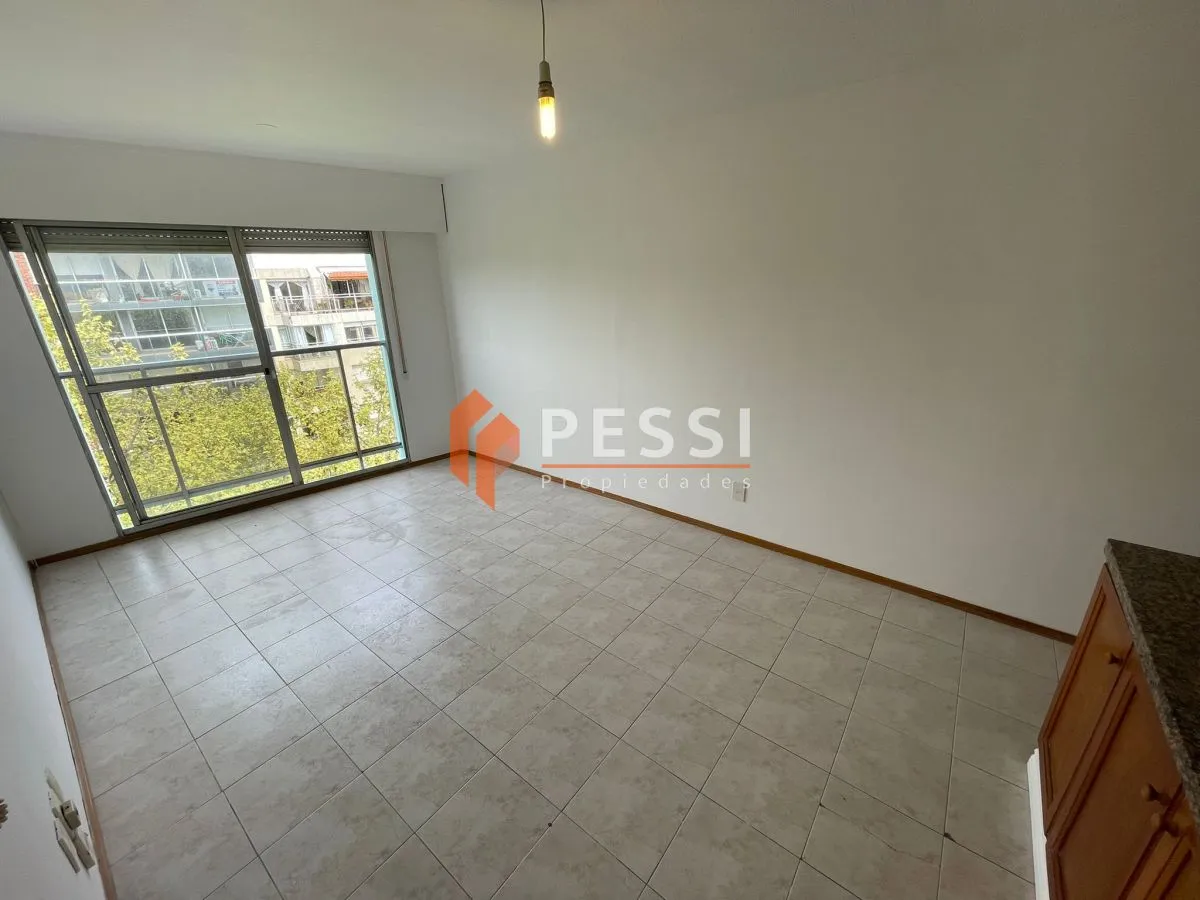 Alquiler Monoambiente En Pocitos · Foto 4
