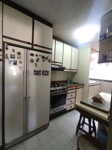 Mh - Vendo Bonito Apartamento 75 M2, 3h, 2b, 2ptos Techados, Maletero. Los Chaguaramos