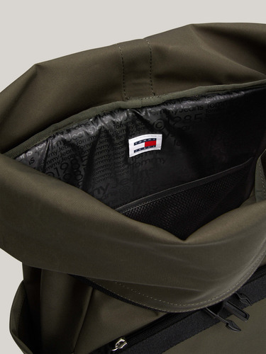 Mochila Essential Enrollable Con Parche Tommy Jeans Hombre