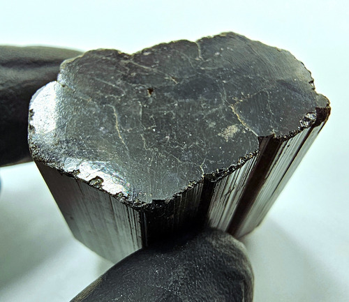 Turmalina Vinho Com Lapidolita Pedra Bruta Mineral N4306 (Usado)