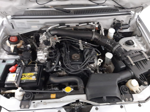 Imagem 14 de 15 de Pajero Tr4 2.0 At 4x2 Automática Único Dono