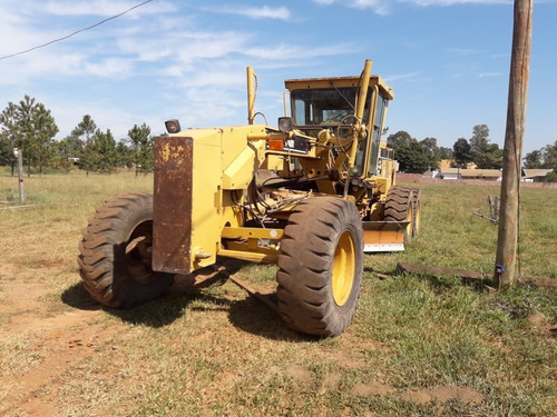 Imagen 4 de 8 de Motoniveladora Caterpillar 140h