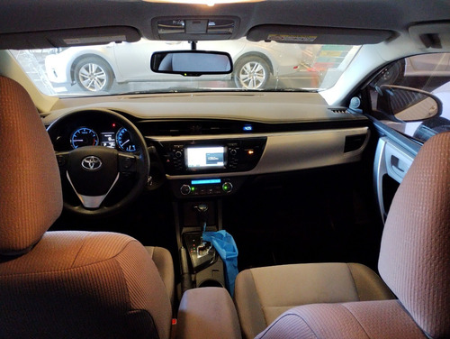 Imagen 10 de 12 de Toyota Corolla Xei 1.8 Cvt 2017 Automatico