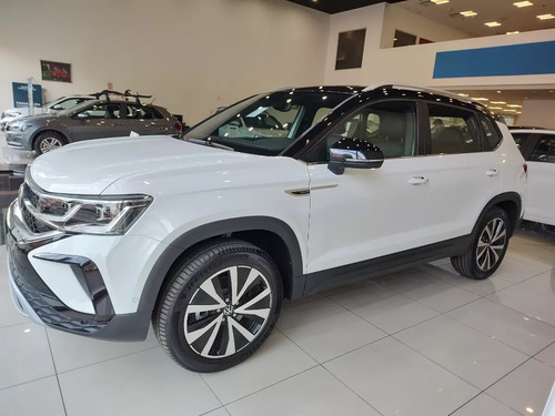 Volkswagen Taos Highline Bi Tono