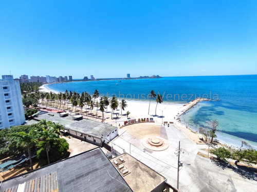 Frente Al Mar.  Apartamento En Margarita Con Salida A La Playa.  Margarita Plaza. Xm. 24-6125