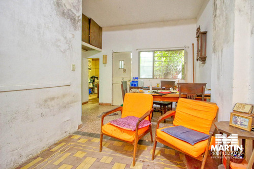 Casa En Venta En Martínez, 3 Ambientes, Ideal Para Refaccionar/ampliación. Lote 171 M2.
