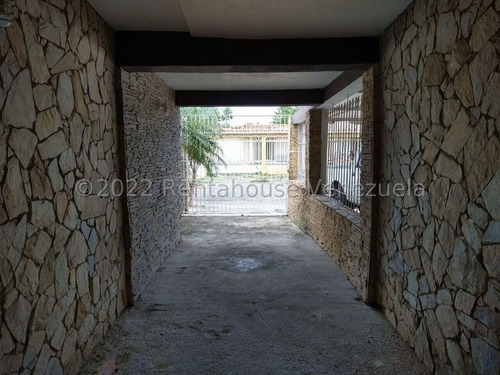 Imagen 29 de 30 de Venta De Casa En Las Trinitarias Conjunto Privado Este De Barquisimeto Lara 0424-5935697 Reinaldo Azcunes #23-10047 Rja