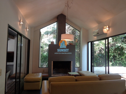 Punta Del Este Casa Con 3 Dormitorios A 400mts Del Mar- Ref: 180
