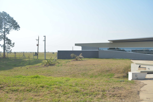 Imagen 2 de 5 de Venta Terreno. Barrio Privado Con Pista Aviones
