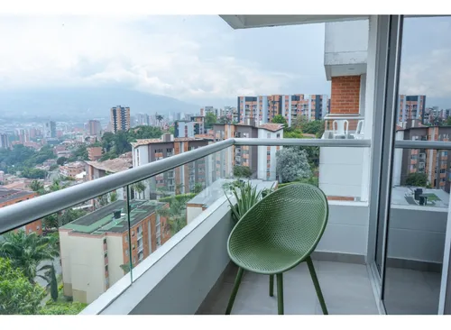 Venta De Apartamento En Envigado, Loma De Cumbres