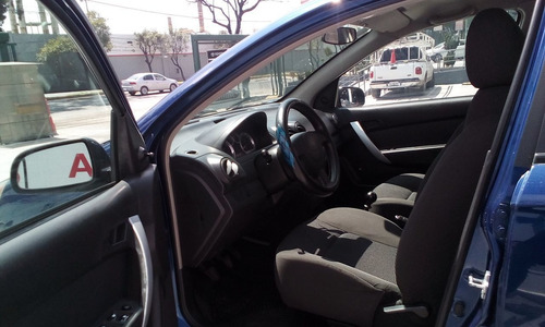 Imagen 9 de 15 de Chevrolet Aveo 2014 1.6 Lt Mt (b)