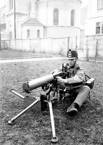 Arma Metralhadora Mg08 Ww1 Maxim 1:6 - Hot Toy/ Falcon.