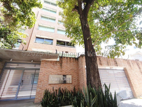 En Alquiler!! Apartamento Que Ofrece Elegancia Y Confort En Los Naranjos De Las Mercedes #24-22881 Carmen Febles Es Negociable!!