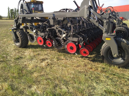 Sembradora Indecar Torflex + Torbox