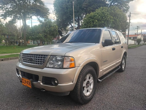 Ford Explorer 4.6 Limited 4x4 7 Puestos V8 / Blindaje 2