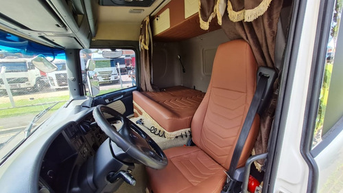 Scania P 310 Bitruck 8x2 Ano 2014